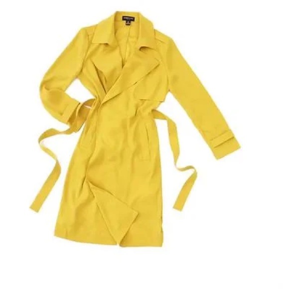Kenneth Cole New York Waterfall Trench - Picture 3 of 12